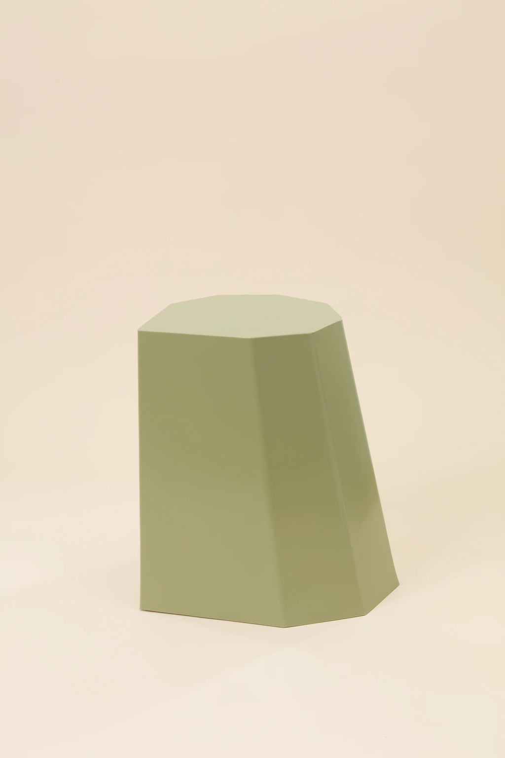 Arnold circus stool / Pistachio