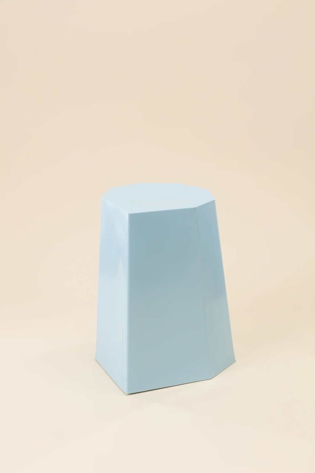 Arnold circus stool / baby blue