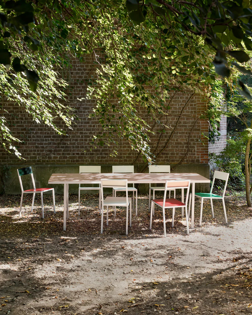 ALU table L / Flere farvevarianter