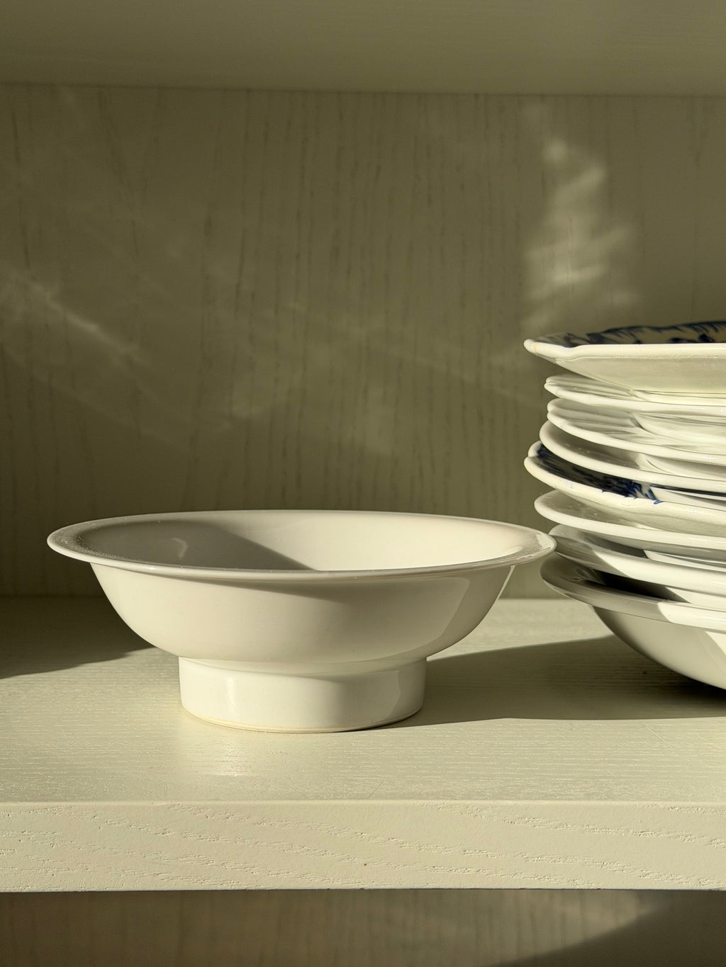 CMA Soft deep rim bowl 140