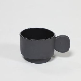 Inner circle cup dark grey